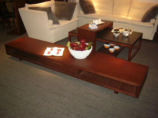 Tables, consoles and tabletops E3F5496E27BB