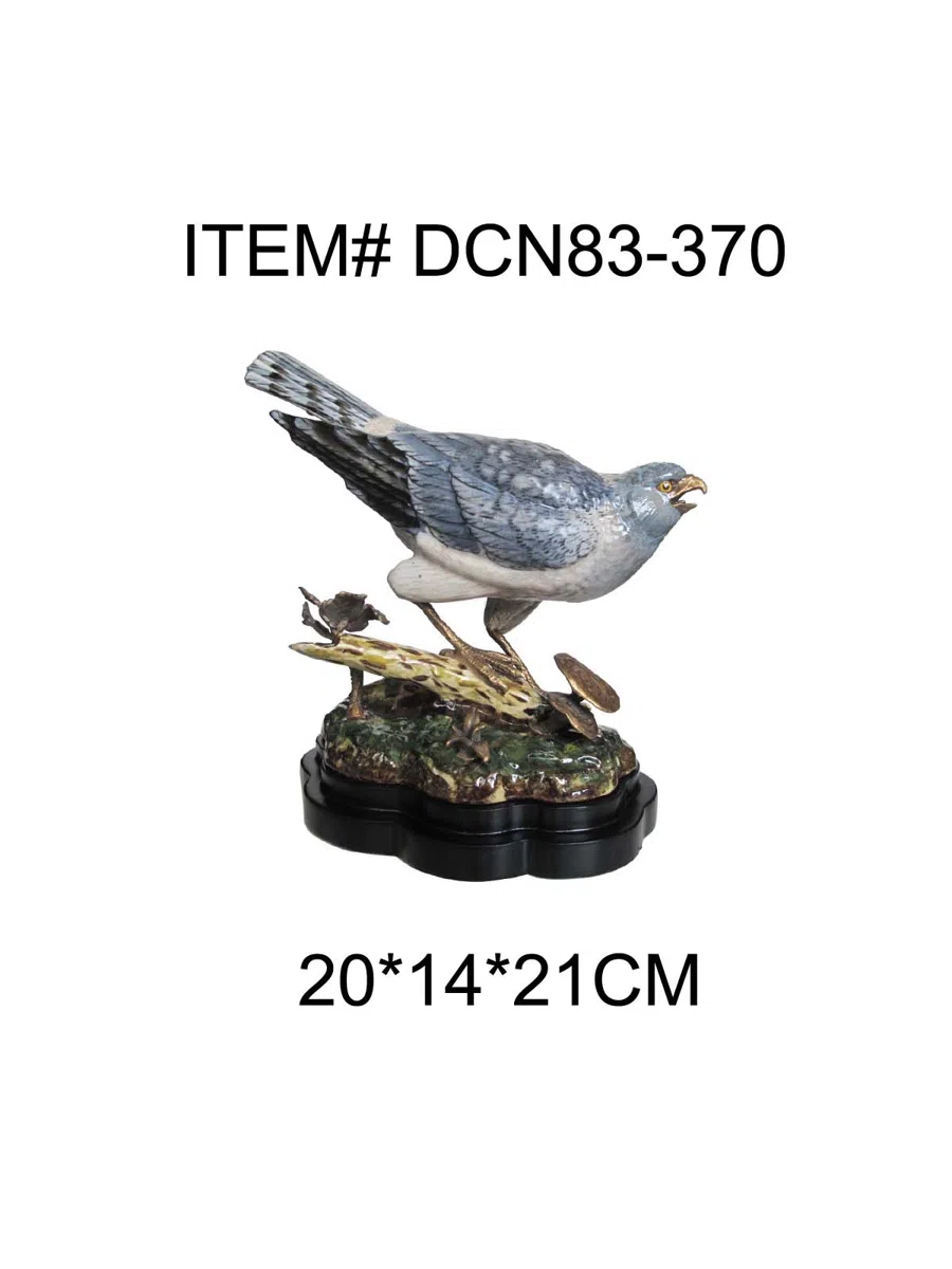 Статуэтки и скульптурный декор DCN83-370