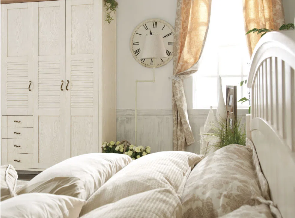 Beds and bedrooms 24+