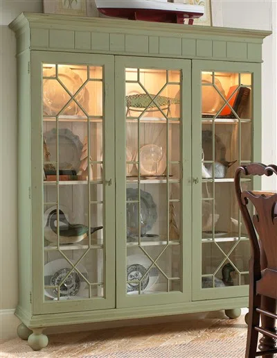 Cabinets, dressers and shelves 732_990_gr_fpo