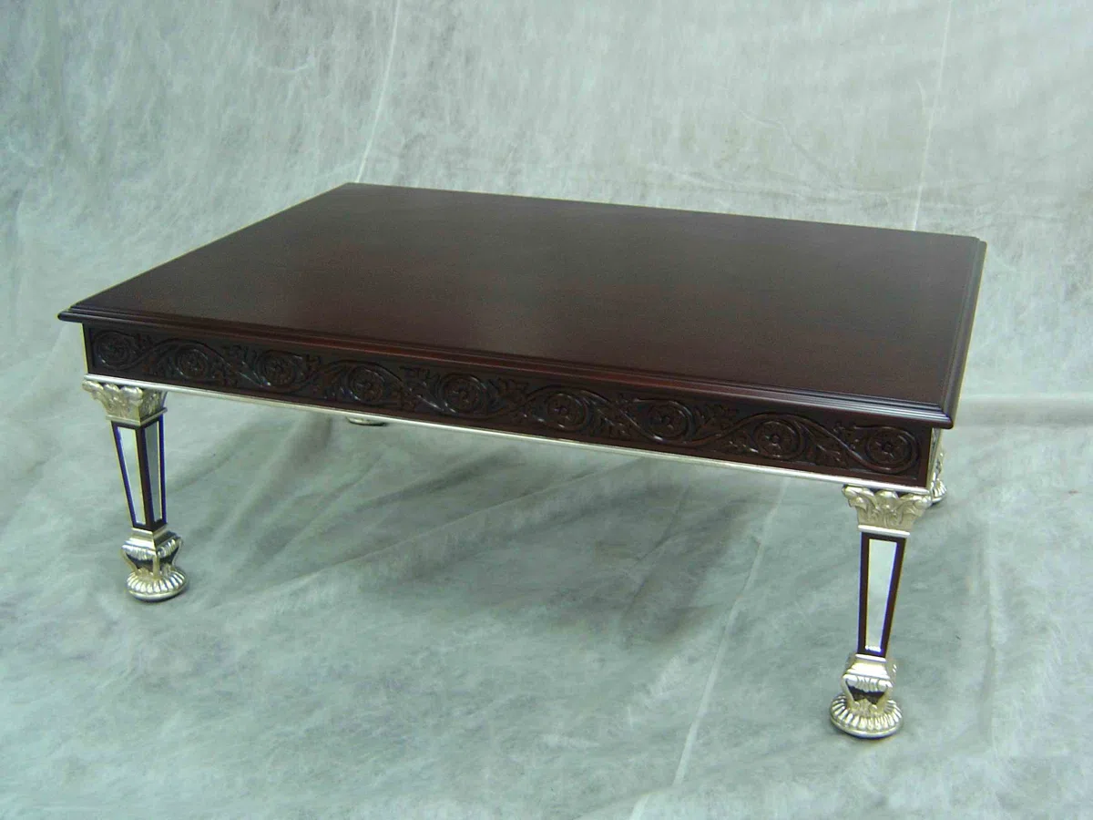 Tables, consoles and tabletops VH-TE8126