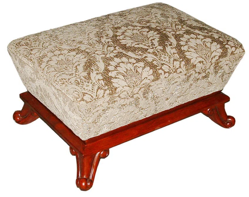 Tables, consoles and tabletops E8815CA2028D