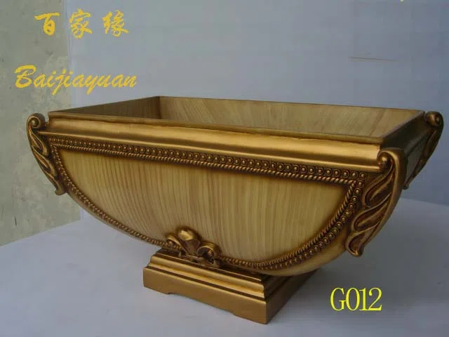 Посуда, подносы и декоративные блюда G012