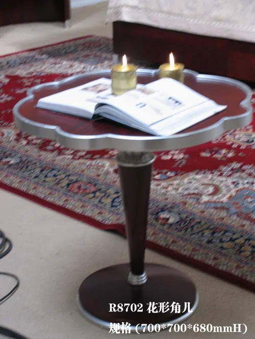 Candle holders and candelabras R8702 