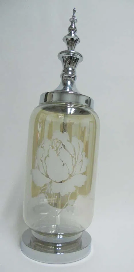 Candle holders and candelabras K079C