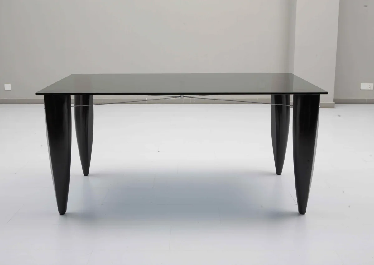 Tables, consoles and tabletops F0E6FD889224