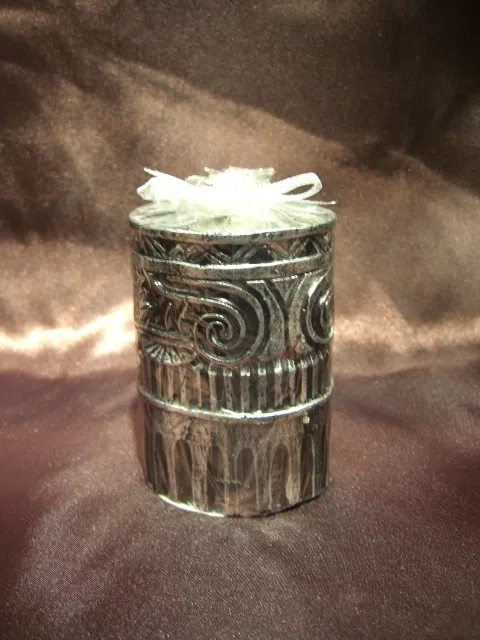Candle holders and candelabras F21C3677B83E