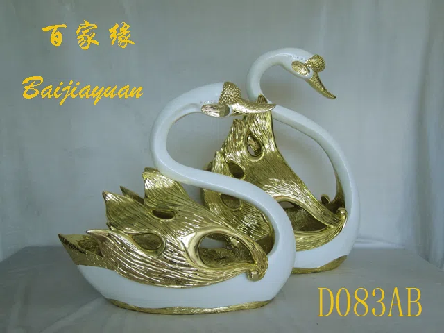 Статуэтки и скульптурный декор D083