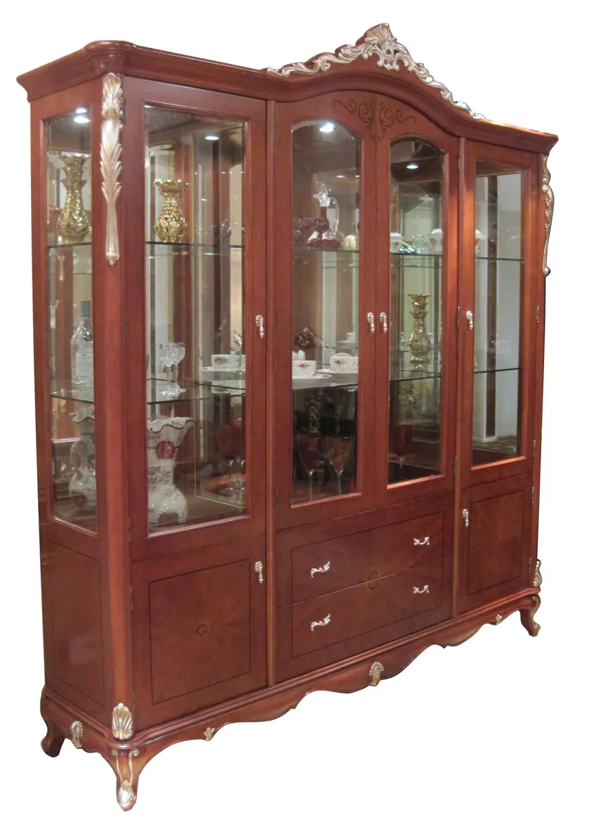 Cabinets, dressers and shelves E36