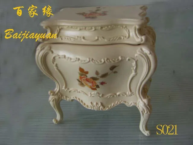 Mixed catalogues and selections S021