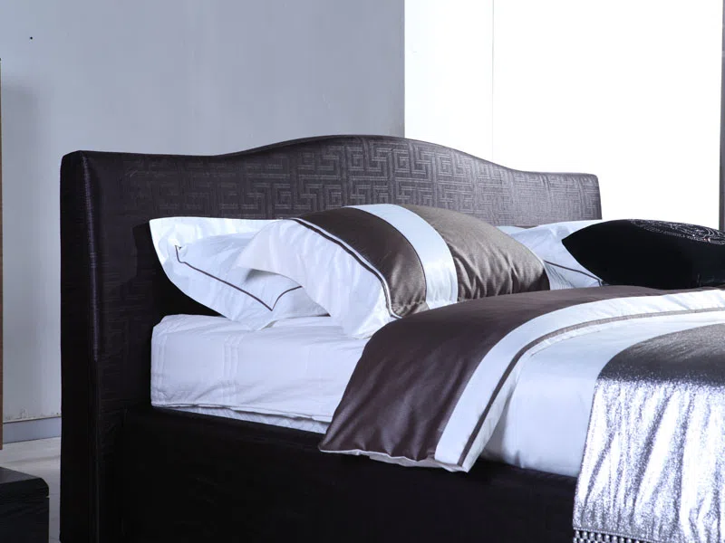 Beds and bedrooms PB0983