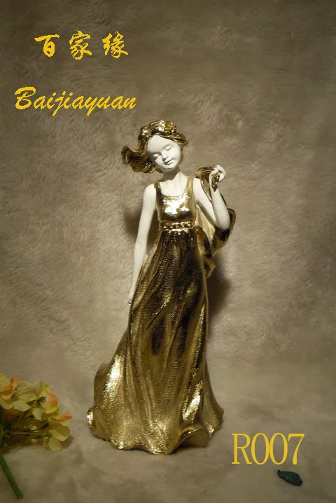 Статуэтки и скульптурный декор R007
