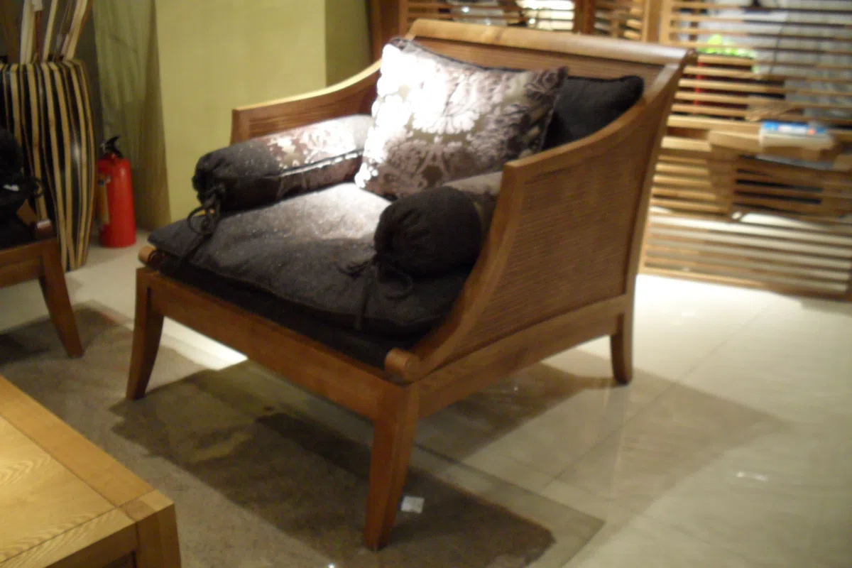 Furniture sets and selections F7F4CE0A0A49