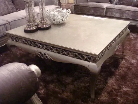 Tables, consoles and tabletops A719