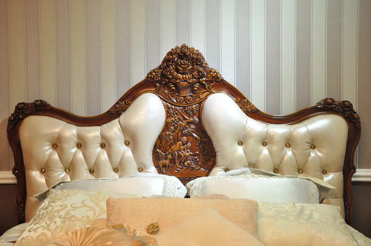Beds and bedrooms DSC_0091