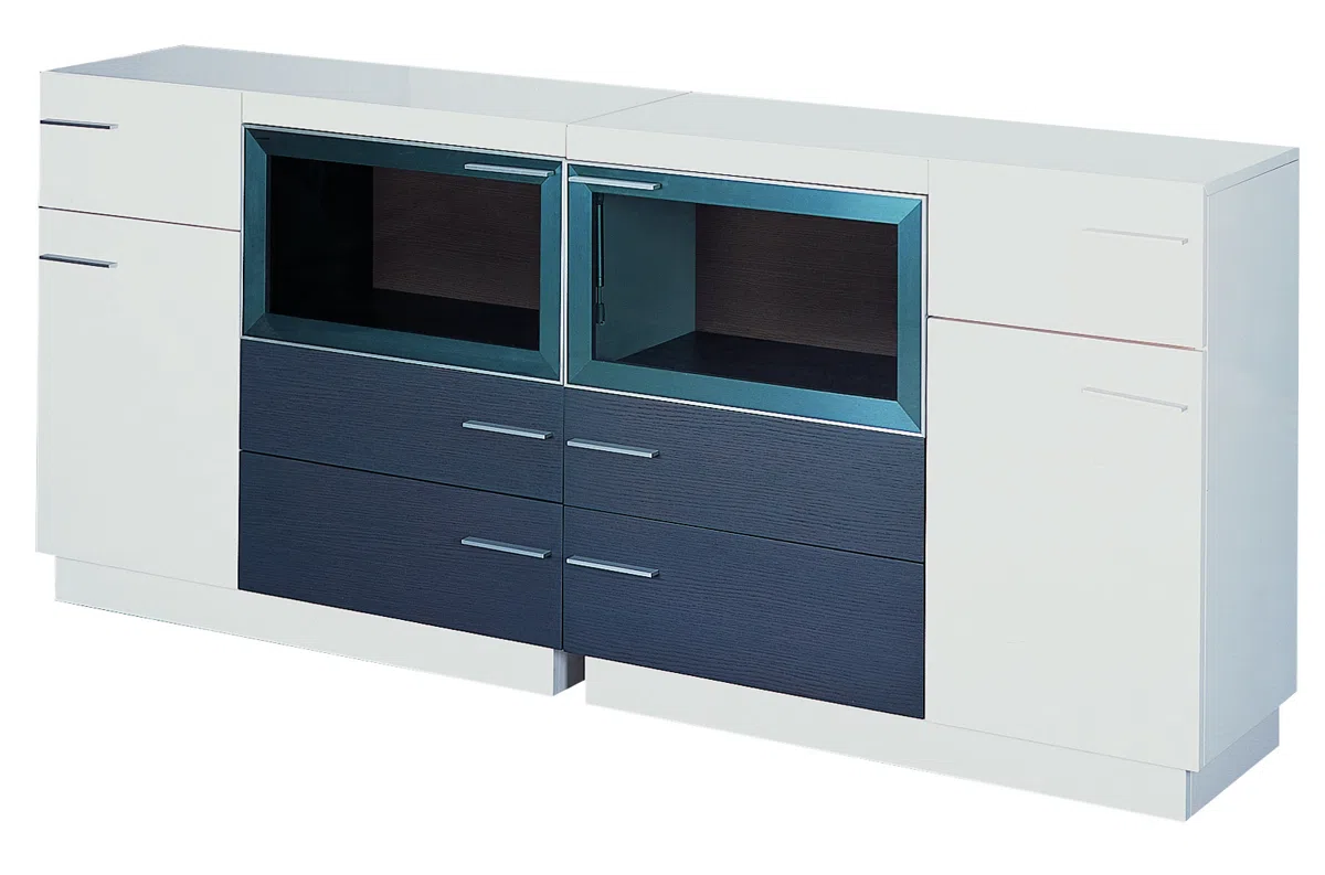 Cabinets, dressers and shelves B112