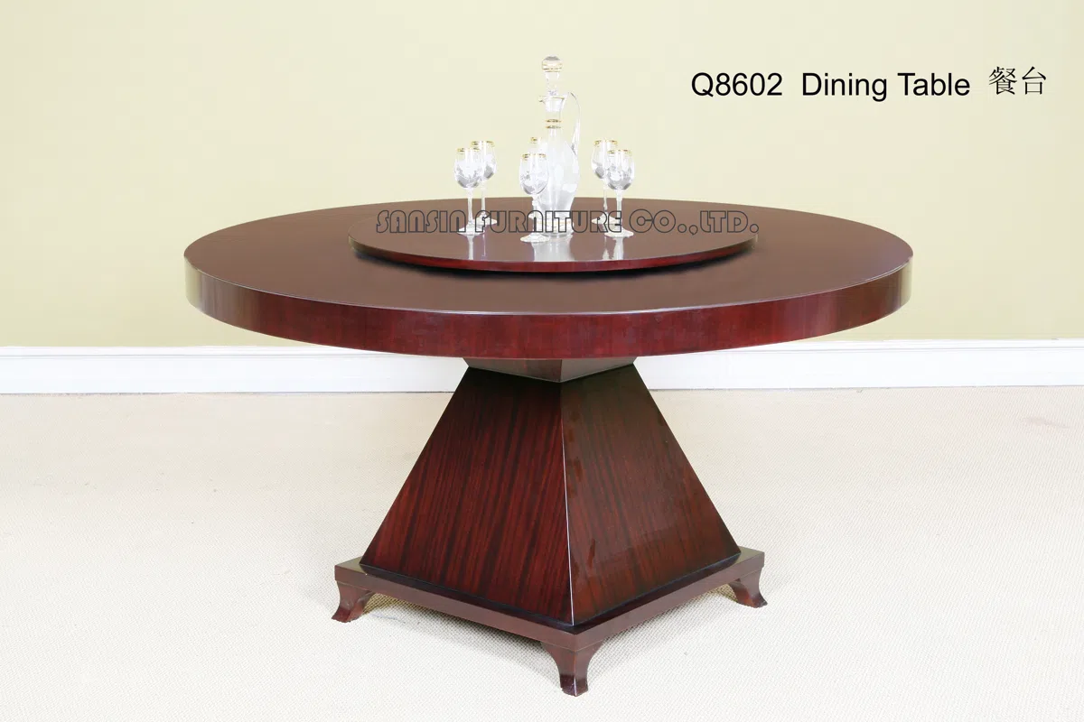 Tables, consoles and tabletops Q8602