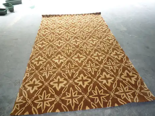 Ковёр: рисунок и цветовая композиция · RUG-0138