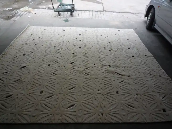 Ковёр: рисунок и цветовая композиция · RUG-0140