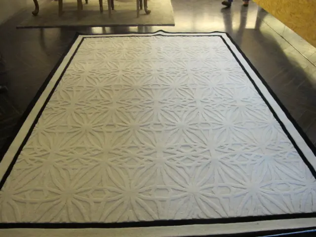 Ковёр: рисунок и цветовая композиция · RUG-0191