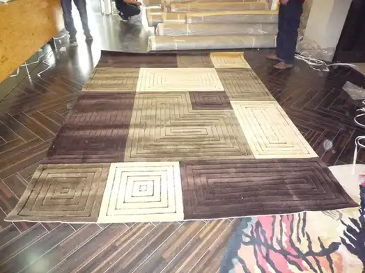 Ковёр: рисунок и цветовая композиция · RUG-0246
