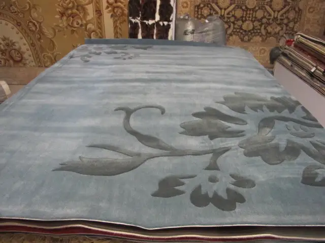 Ковёр: рисунок и цветовая композиция · RUG-0269